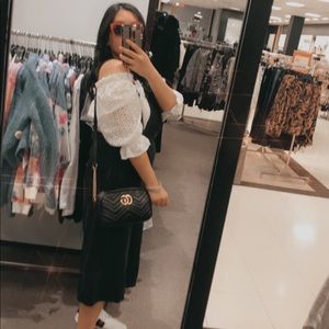 Meet your Posher, Vivian